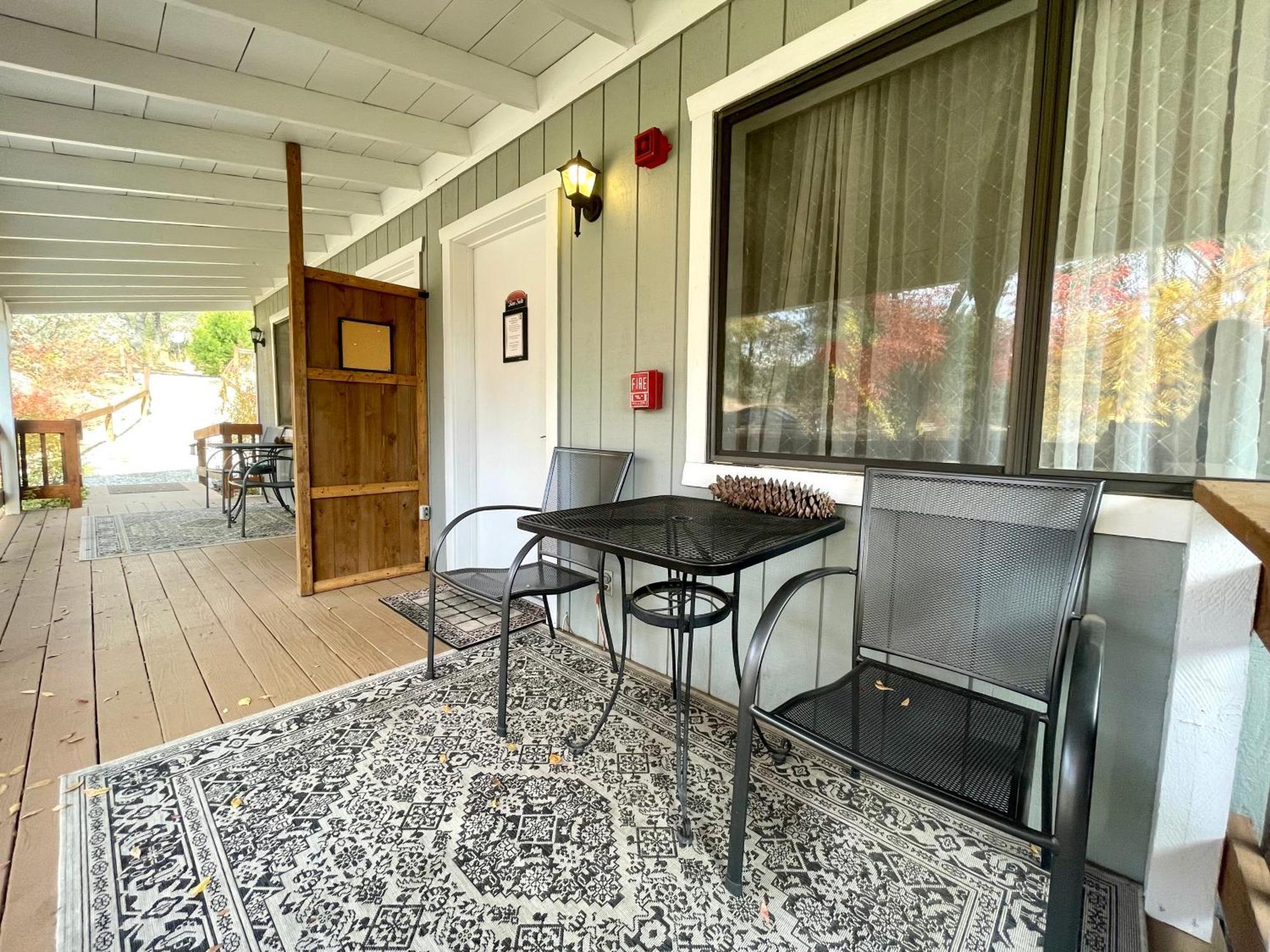 Sierra Mountain Lodge - Vacation Rentals - Yosemite Ahwahnee Kültér fotó