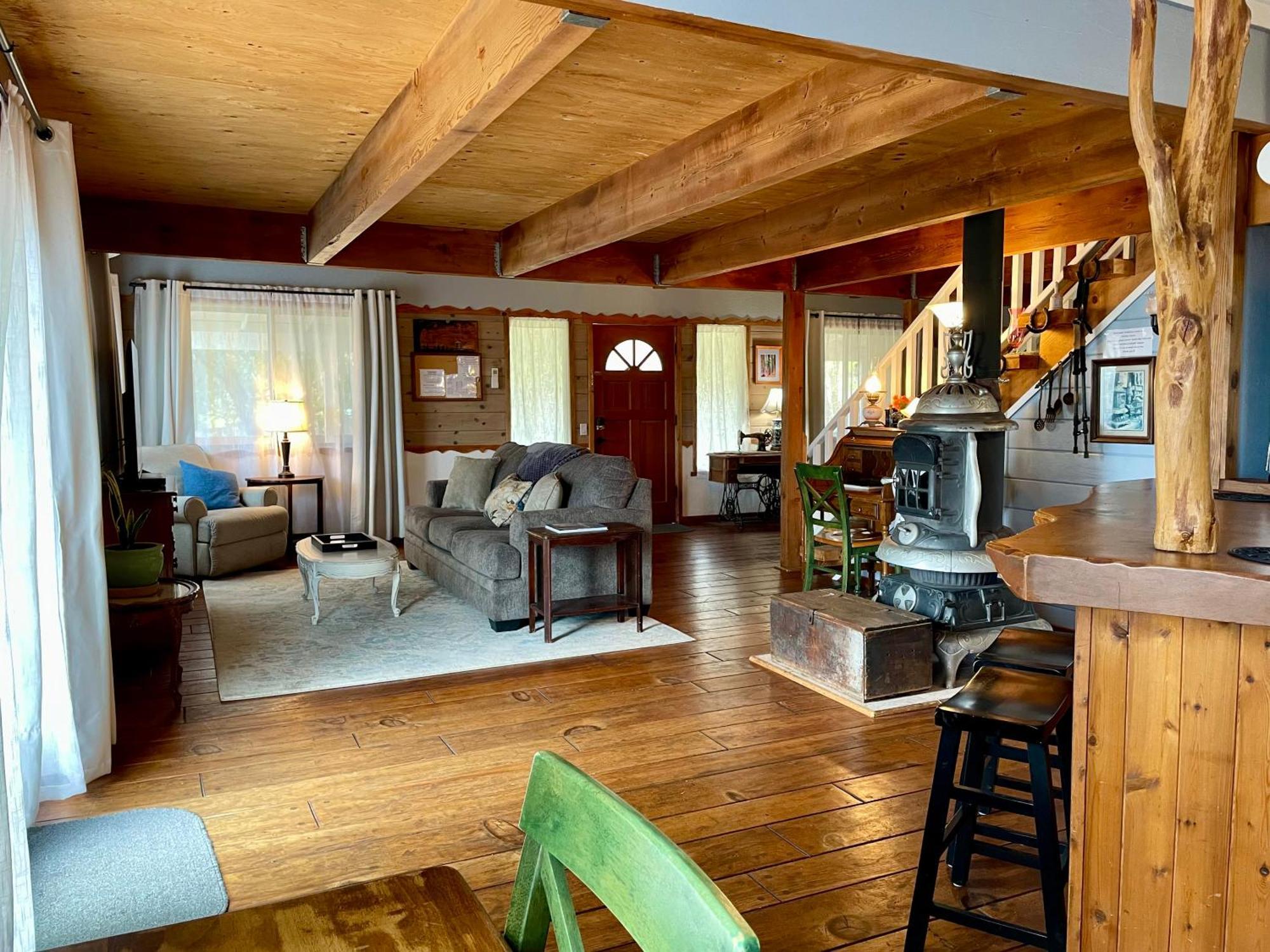 Sierra Mountain Lodge - Vacation Rentals - Yosemite Ahwahnee Kültér fotó